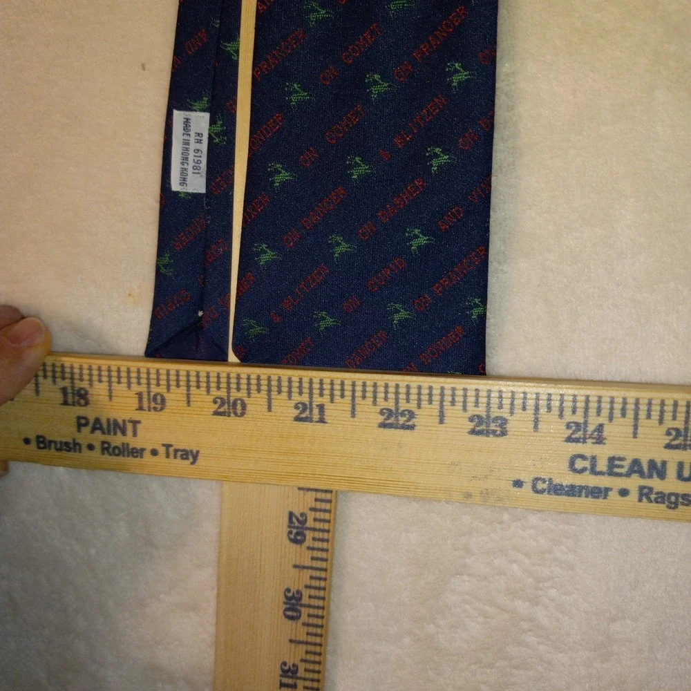 Gallery Originals NAVY Polyester CHRISTMAS HOLIDAY Reindeers names Necktie